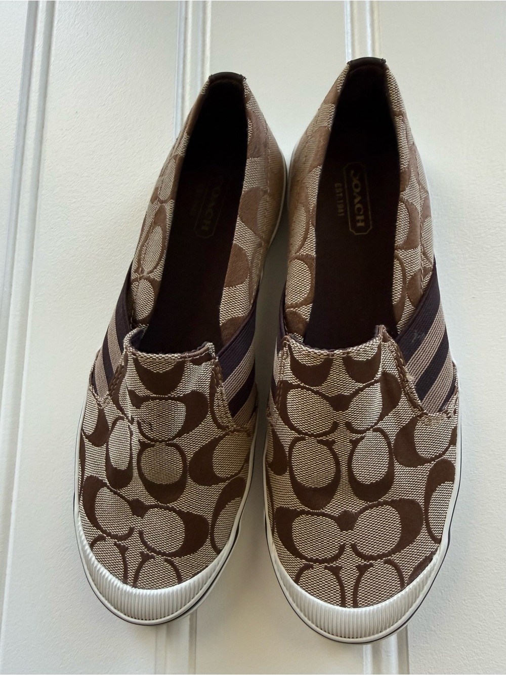 Coach Beale Brown Signature Monogram Canvas Slip-On Sneakers Women's 7B 2083 - Picture 2 of 5